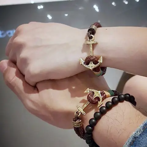 Vòng Tay Nam Mỏ Neo