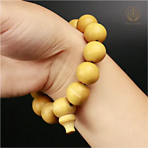 Vòng Tay Quỷ Kiến Sầu